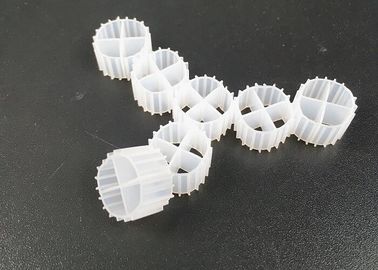 satın al Beyaz Renkli MBBR Havuz Biyo hücre Filtre Medyası Virgin HDPE Malzemesi Ve RAS için Yüzen online manufacture