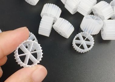 satın al İyi Çarpışma Direnci HDPE MBBR Kaldnes Filtre Medyası Havuzlar İçin online manufacture
