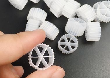 satın al Uzun Servis Süresi MBBR Biyo hücre filtre ortamı 0.96g/cm3 - 0.98g/cm3 yoğunluk online manufacture