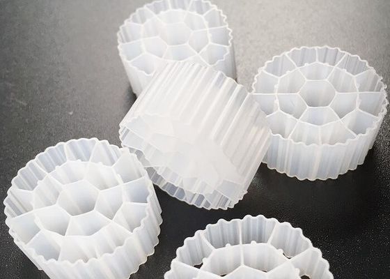 satın al Plastik MBBR Biyo Medya HDPE K3 Akvaponik Filtre Medyası 500 m2/m3 fda güvenli malzeme biyopip biyoküresel toplar online manufacture