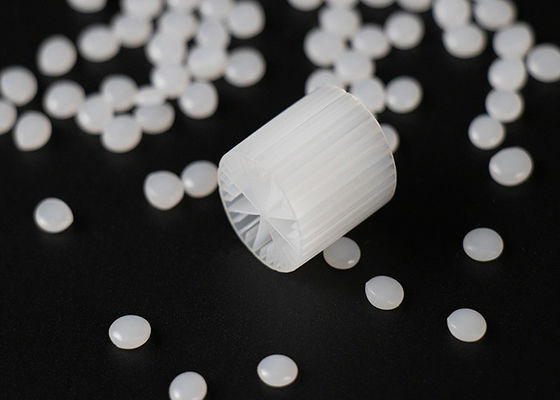 satın al Beyaz PE09 15*15mm MBBR Anaerobik Tank için Su Arıtma online manufacture