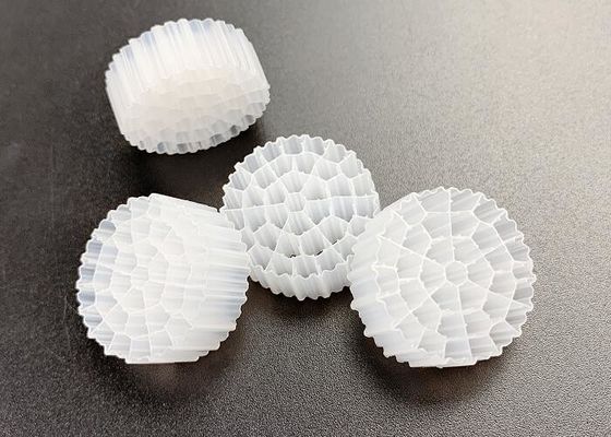 satın al IFAS FDA Güvenli HDPE Beyaz Renkli MBBR Biyo hücre Filtre Medyası A/O Teknolojisi online manufacture