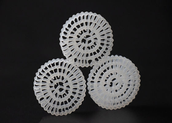 Virgin HDPE Malzemesi MBBR Bio Media Beyaz Renk Ve 25*4mm Boyut Yüksek Yüzey Alanı MBBR