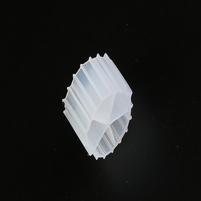 Beş delikli HDPE malzemesi MBBR K1 Akvaryumlar için Filtre Medyası Kanalizasyon Arıtma
