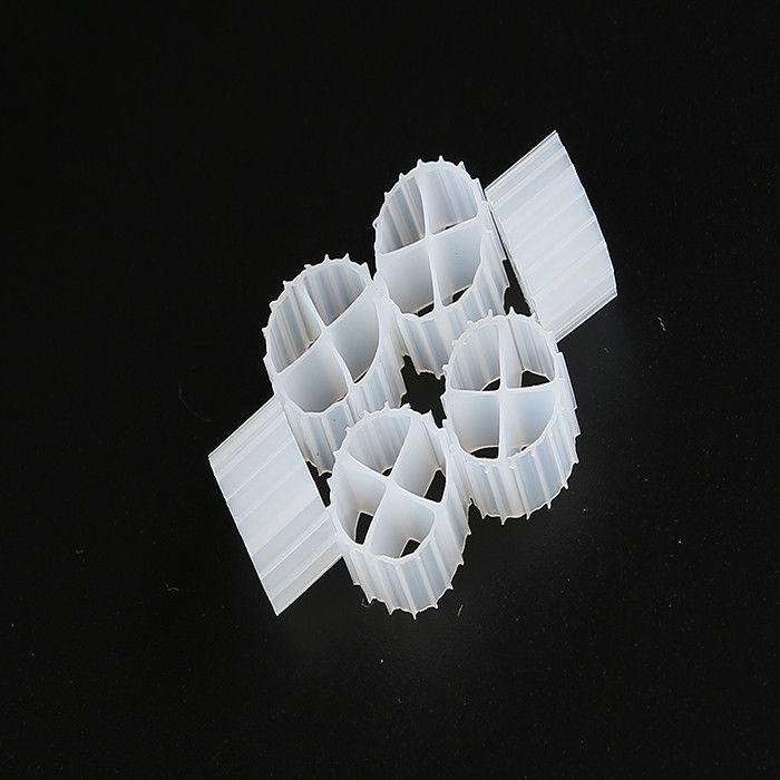 İyi Çarpışma Direnci Koi Yüzen Filtre Medyası Hareketli Yatak Biofiltre Kendini Temizlemek