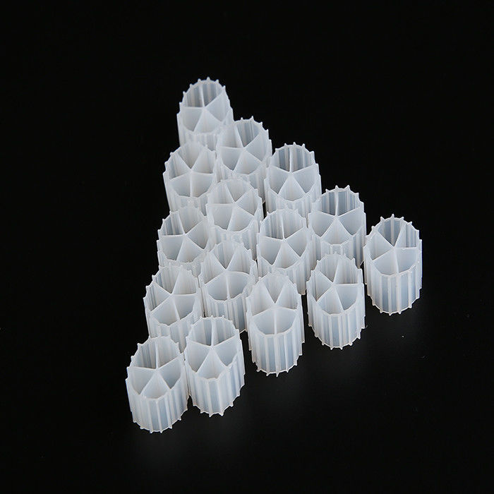 Yer tasarrufu K3 Biyo hücre filtresi ortamı hareketli yatak su arıtma için biofilm reaktörü