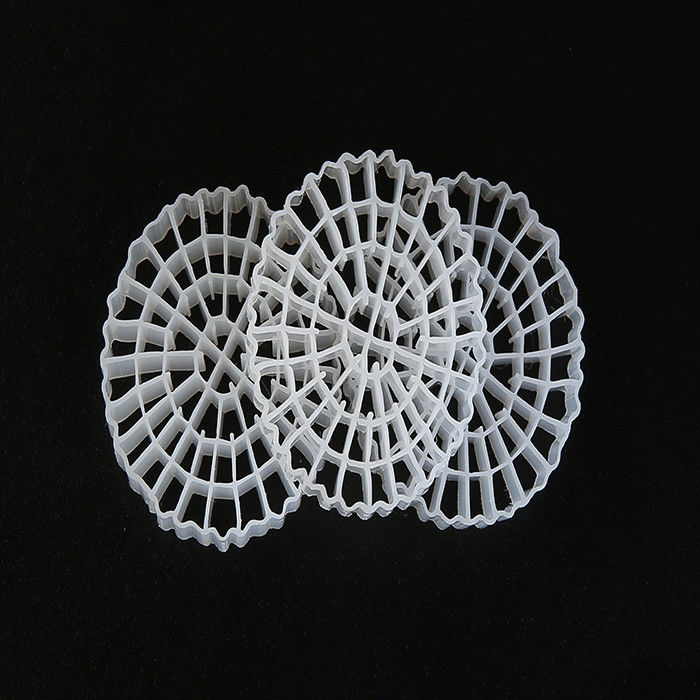 Kanalizasyon Arıtma Plastik Filtre Medyası MBBR HDPE biomover büyük 1200 m2/m3 Yüzey Alanı IFAS ekipmanları
