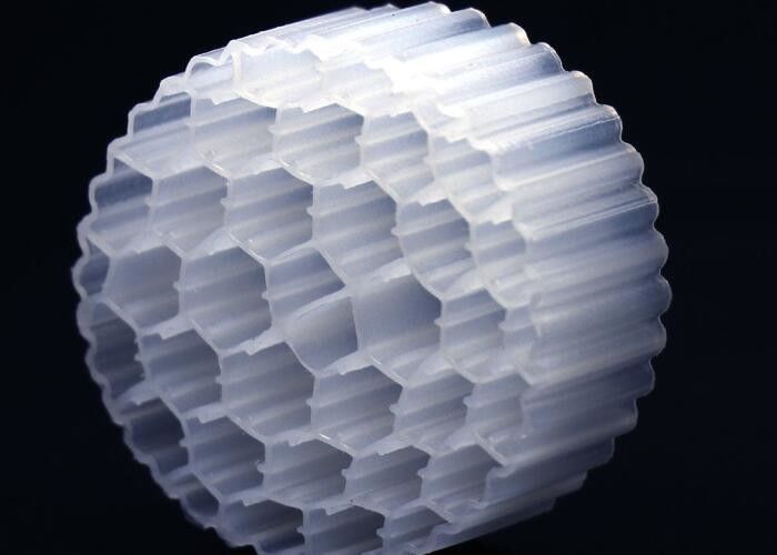 Çin Fabrikası Yeni Kalıp Biyo Medya Akvaçülüğü HDPE MBBR Biyo Filtre Medya Biyokütle Taşıyıcı Yüzen Medya