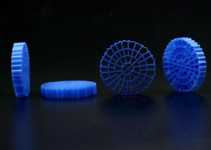 Virgin HDPE Malzemesi MBBR Bio Media K5 Beyaz Renkli 25*4mm Boyutlu IFAS Ekipmanı İçin