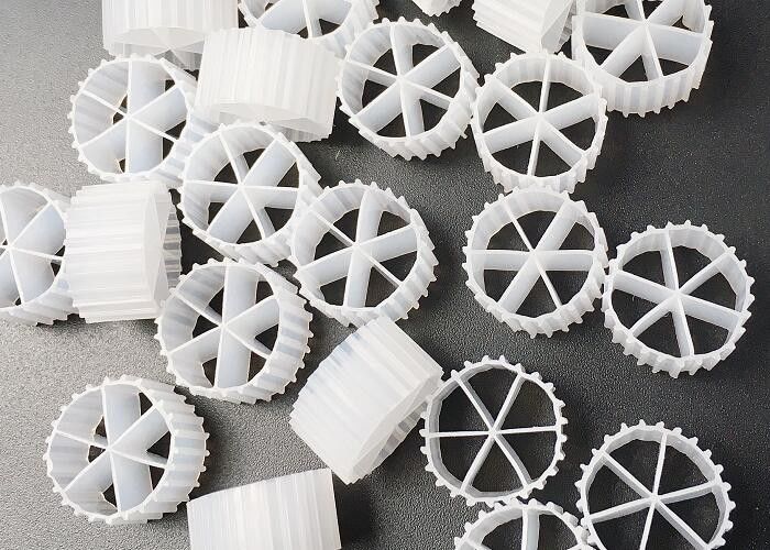 Balıkçılık Beyaz Mbbr Filtre Biyo hücreli su arıtma 16*10mm Büyük alan