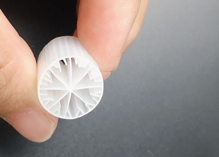 15*15mm Anaerobik MBBR BIO Filtre Medyası Yüzen MEDIA A / O Süreci