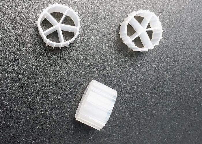 K1 K3 Biofilm Taşıyıcı Paketleme Filtresi Hdpe 10*7mm Ras Balıkçılık 5 Oda