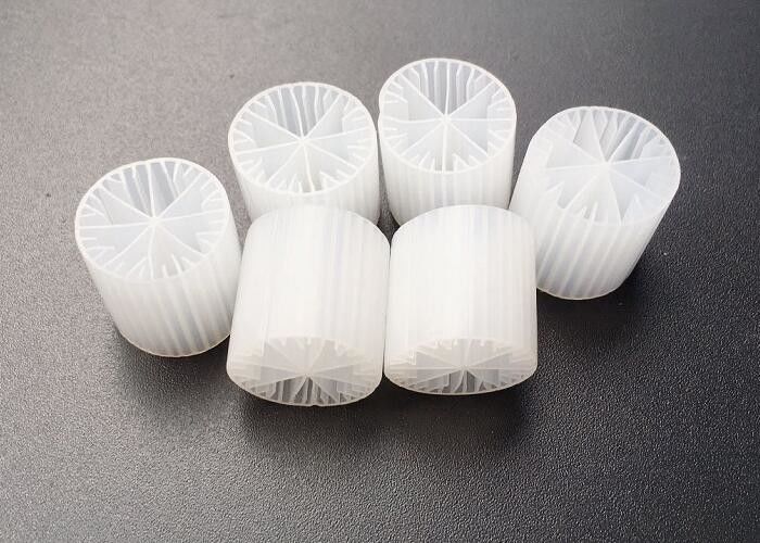 Hareketli Yatak Reaktörü 15 * 15mm MBBR Anaerobik Tank için Bio Media Su Arıtma
