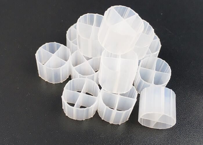 Yüksek Kaliteli Biyo Hücre Filtre Medyası, RAS için bakire HDPE malzemesi ve beyaz renk