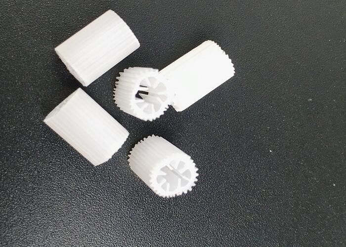 7 delikli yüzen filtre ortamı HIPS malzemesi Endüstriyel kanalizasyon için plastik biyolojik hücre