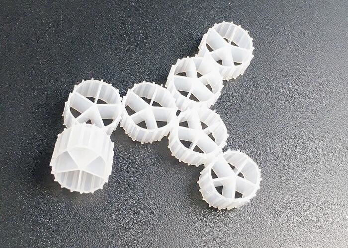 Kanalizasyon Hareket Yatak Biyo hücre filtresi ortamı Daha düşük enerji tüketimi 10mm X 7mm Boyutu