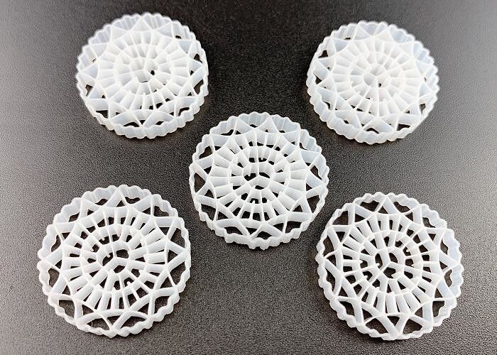 100% bakire HDPE FDA Safty White Doğa Rengi MBBR Filtre Medyası