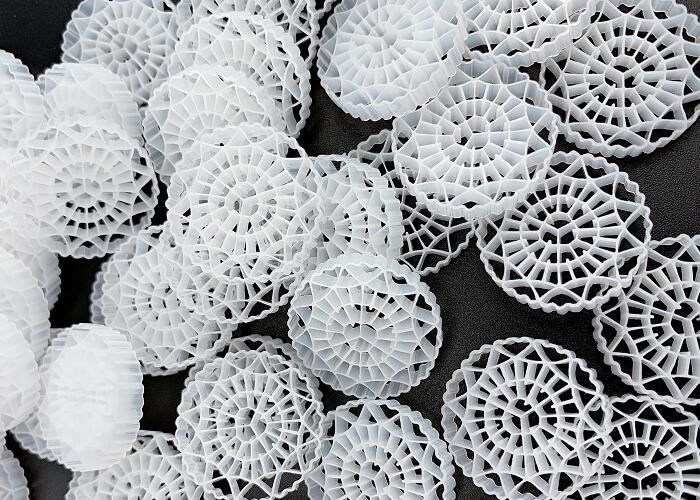100% bakire HDPE FDA Safty White Doğa Rengi MBBR Filtre Medyası