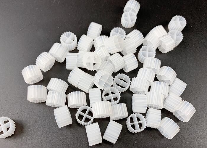 11*7mm Doğal Renkli Ve Bakire HDPE Malzemesi MBBR Biofilm Taşıyıcı Üretici