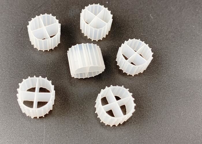 RAS akvakültür sistemleri için mbbr kaldnes k1/k3 medya filtre teknolojisi ile atık su arıtma tesisi