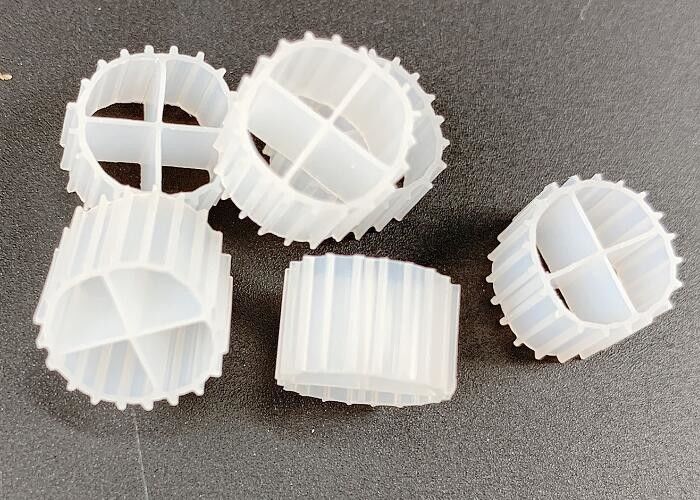Beyaz Renkli MBBR Medya Biofilm Taşıyıcı Süper Karbürizasyon ve Virgin HDPE malzemesi ile