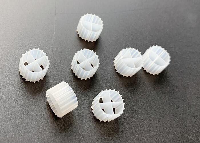 11*7mm MBBR Bio Balls Filtre Medyası Büyük Yüzey Alanı