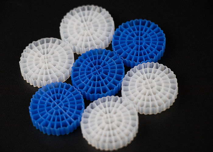 Plastik MBBR Yüzen K5 Bio Filtre Medyası Kanalizasyon için Yüksek Yüzey Alanı