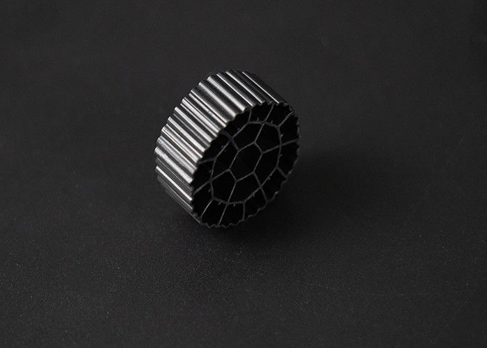 Virgin HDPE Malzemesi MBBR Filtre Medyası Biofiltre 25mm X12mm Boyutu 600 m2/m3 Yüzey Alanı