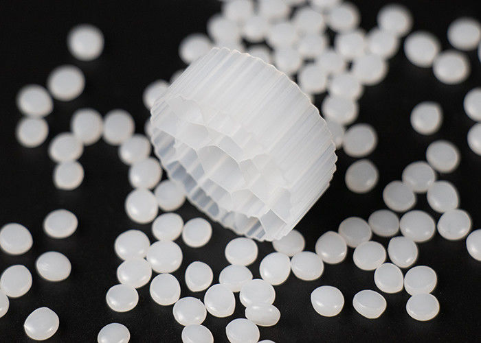 19 delikli K3 Biyo hücre filtresi, bakire HDPE malzemesi ve beyaz rengi ile