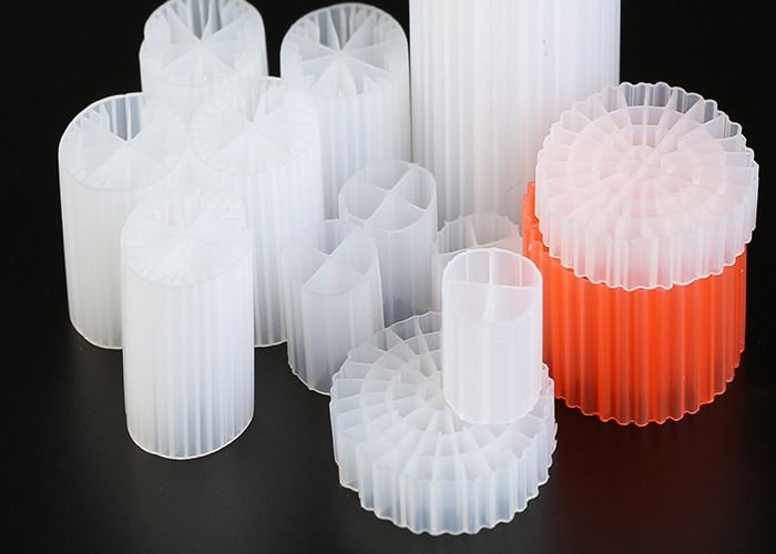 Uzun ömürlü 19 delikli K1 Filtre Medyası Virgin HDPE Malzemesi RAS ve Atık Su için Bio Toplar