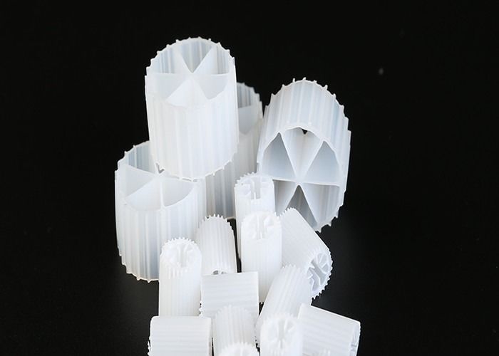 Uzun ömürlü 19 delikli K1 Filtre Medyası Virgin HDPE Malzemesi RAS ve Atık Su için Bio Toplar