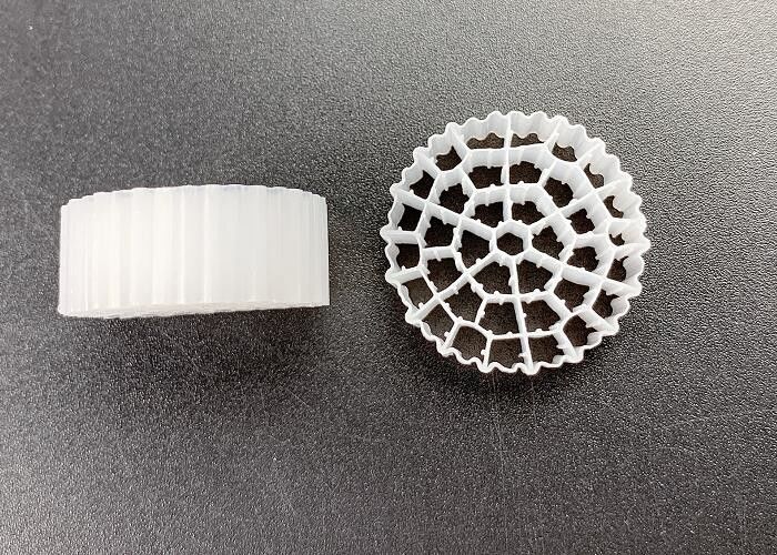 Biyotüp MBBR Plastik Filtre Medyası 800m2/M3 Büyük yüzey