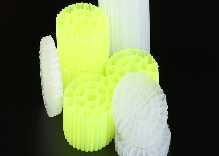 Yüksek yüzey alanı MBBR Filtre Medya Akvaryum Hareketli yatak Filtre Düşük enerji tüketimi