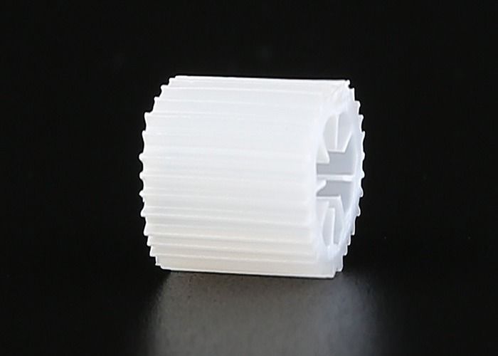 Biyo hücre Filtre Medyası Virgin HIPS Malzeme 5*10mm Boyut MBBR Bio Media Biyo hücre Havuz için