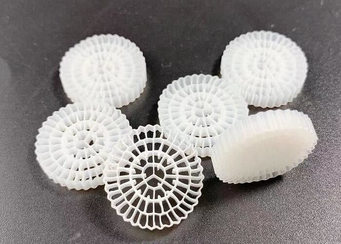 HDPE Mbbr taşıyıcı biyo filtre balık çiftliği asılı yataklar için 25x4MM