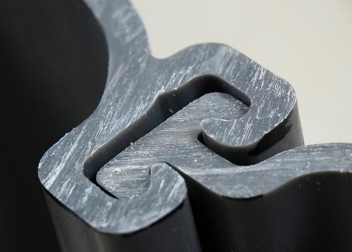 Gri Vinyl PVC Yaprak Yığın 10MM Kalınlığı U Tipi Ekstrüzyonla